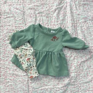 Carter’s spring sweater and pants set